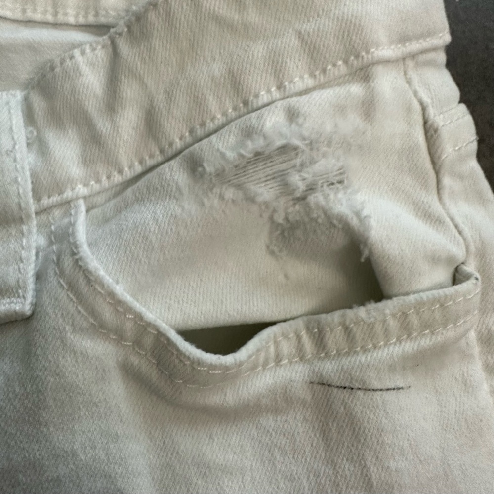 Joe’s Jeans Women’s Straight distressed jeans - Picture 7 of 16